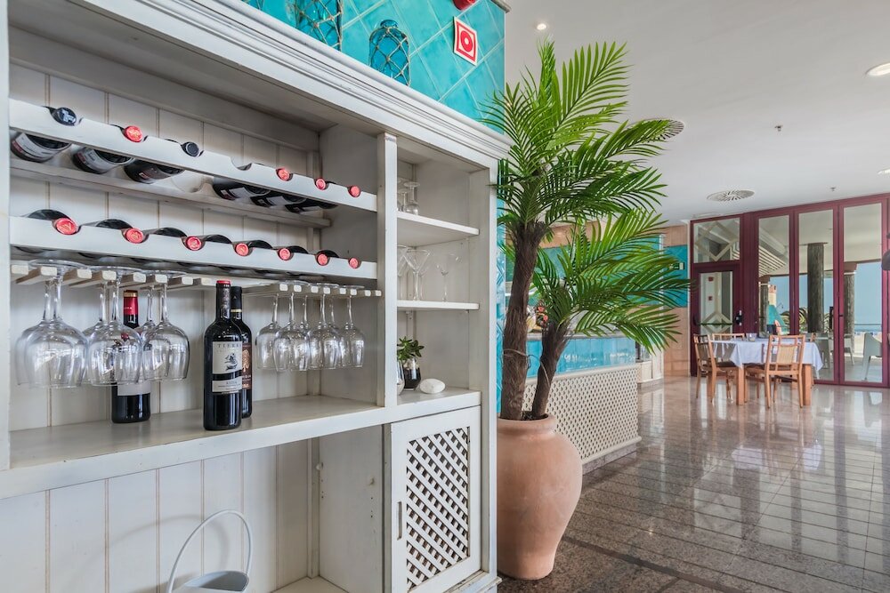 Фото Hotel Esmeralda Maris by Livvo