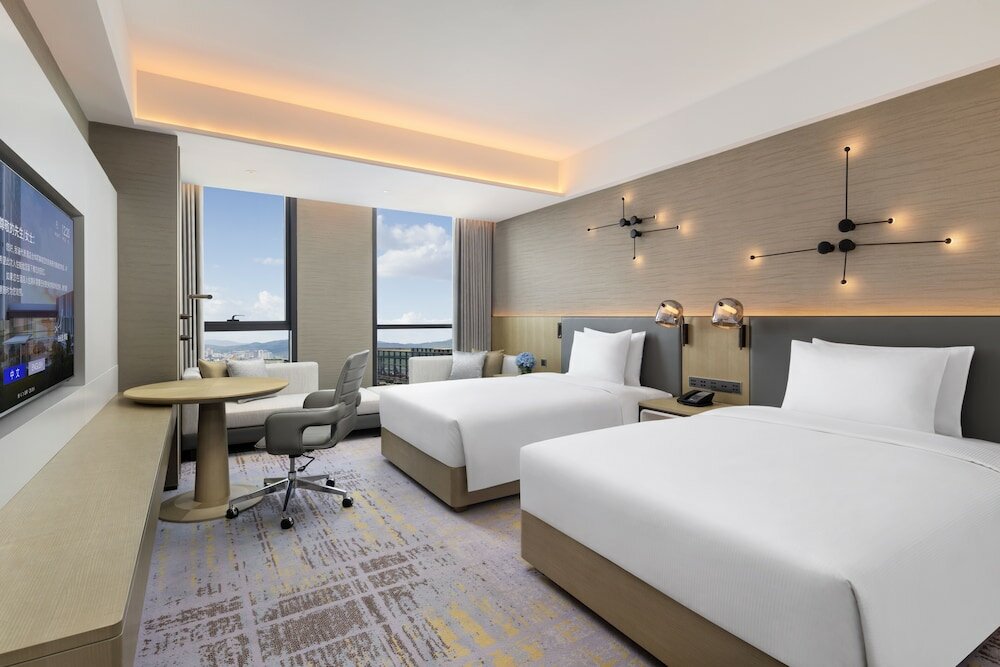 Фото DoubleTree by Hilton Kunming Airport