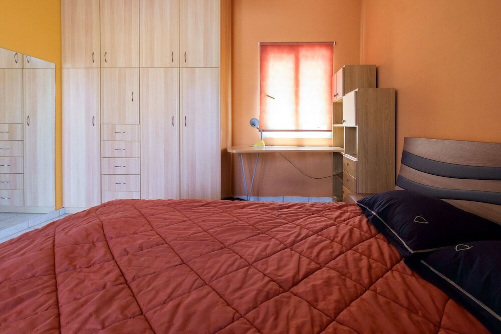 Фото Relaxing Family Home near Beaches