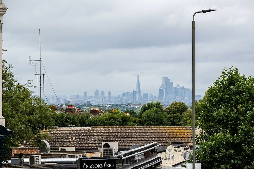 Фото Crystal Palace Residence II