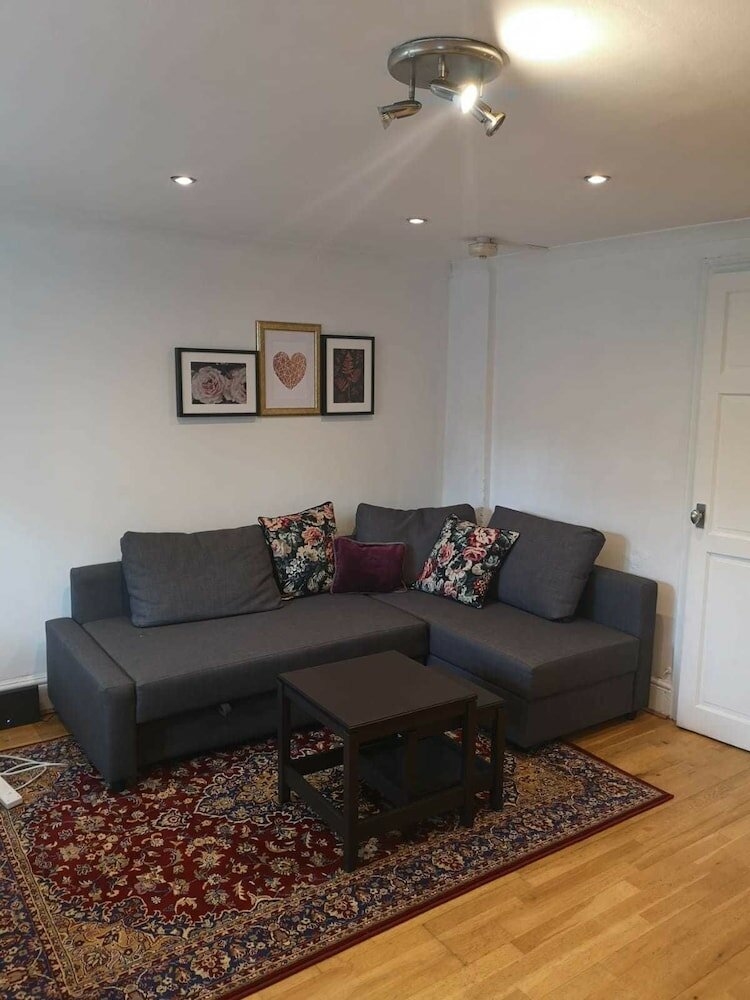 Фото Cosy Apartment in Islington - A