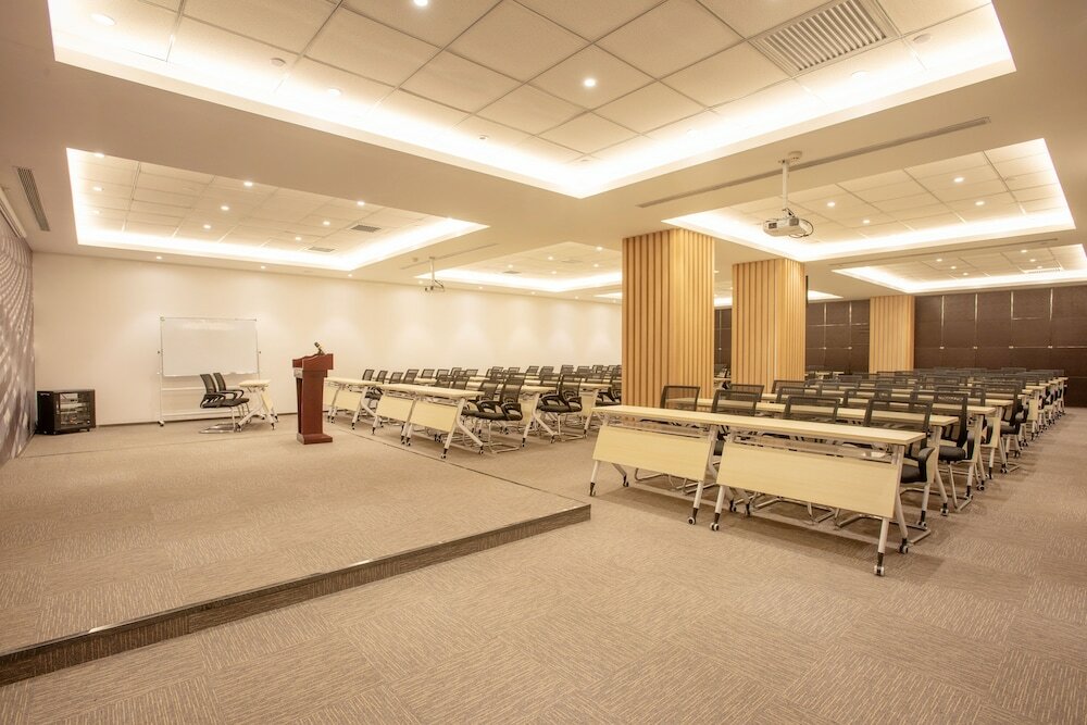 Фото Ibis Lanzhou Peili Square