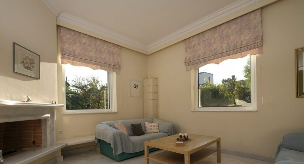 Фото Sublime Luxurious homm Villa in Paiania