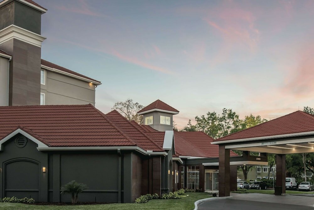Фото La Quinta Inn & Suites by Wyndham Orlando Lake Mary