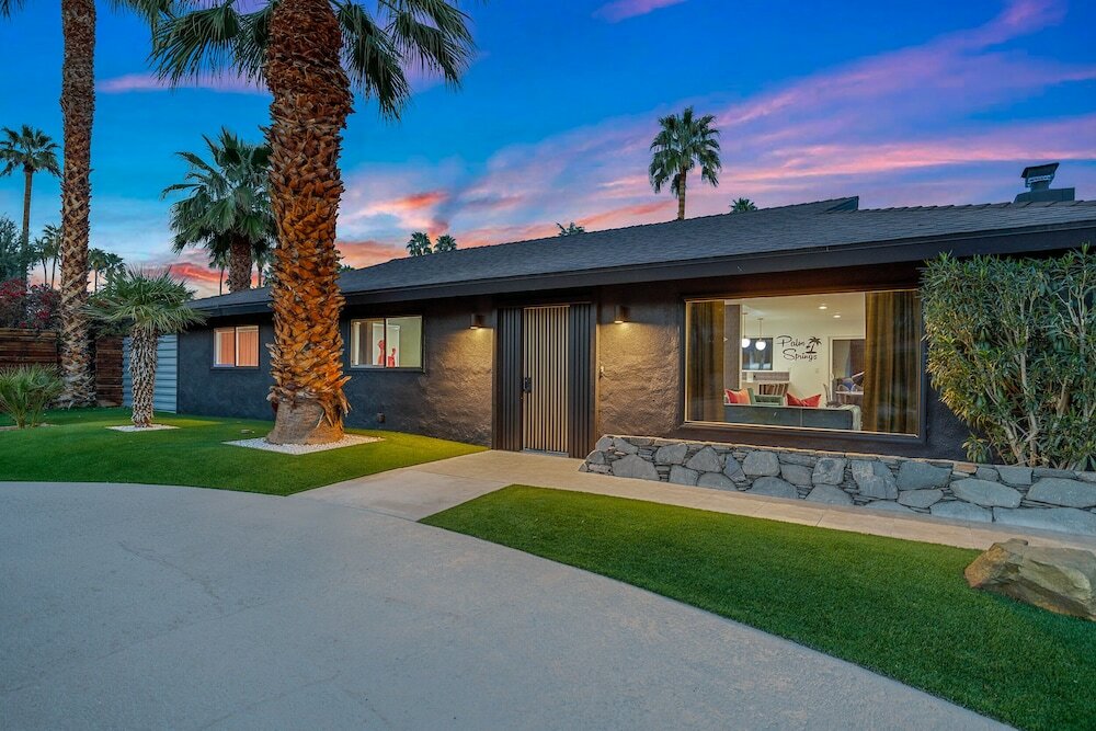 Фото Side by Side Lux Homes