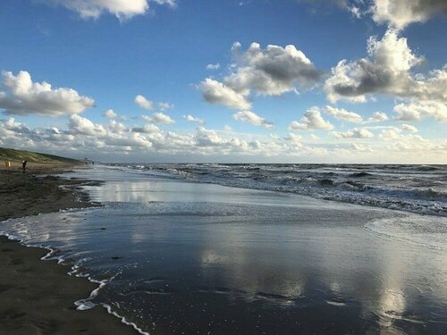 Гостиница Relax in Your Holiday Home With Sauna, Near the Beach of Noordwijk