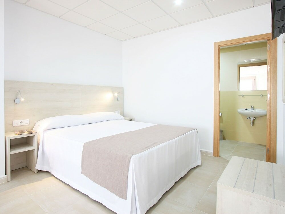 Фото AReH Apartamentos