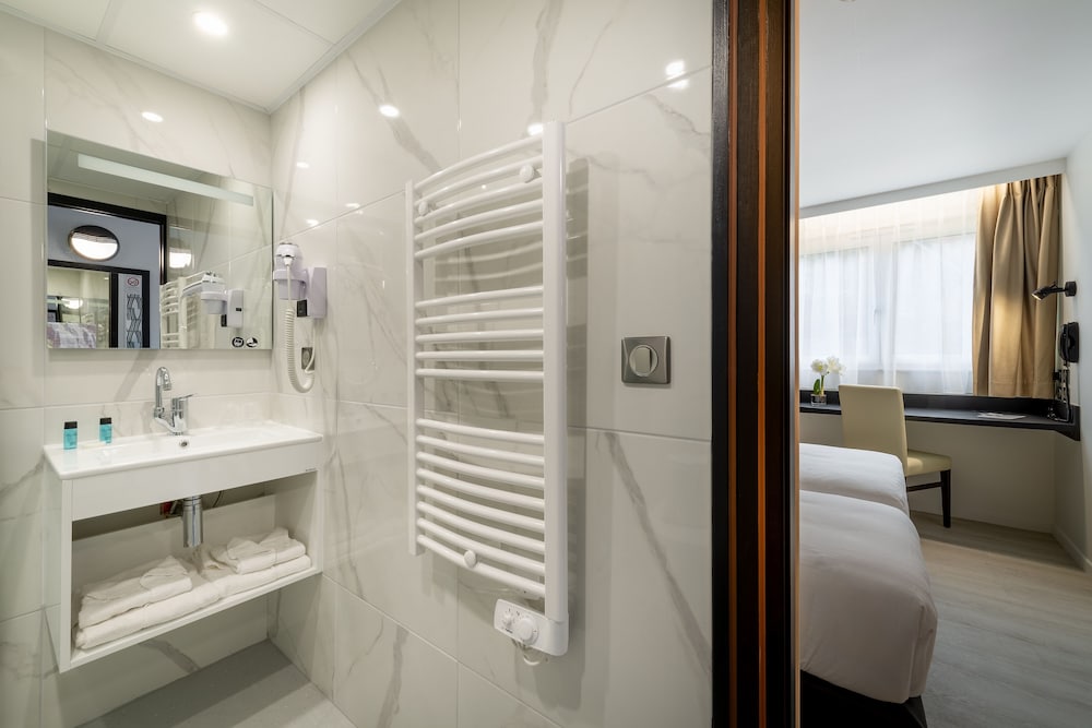 Фото Hotel Zenith Caen