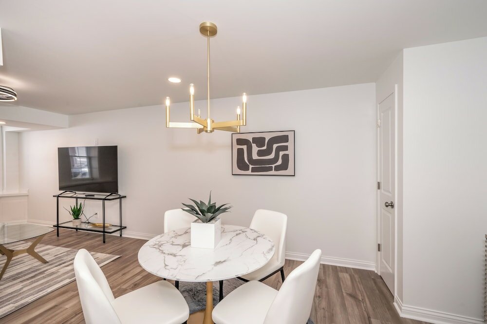 Фото Covington Charm 101