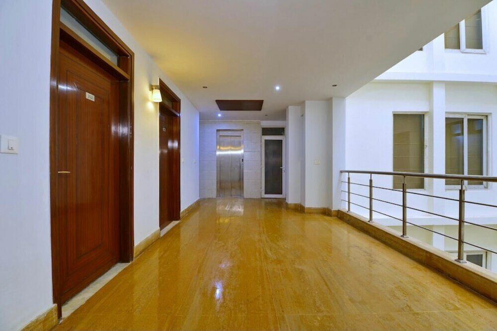 Фото Hotel Jasola 82 inn