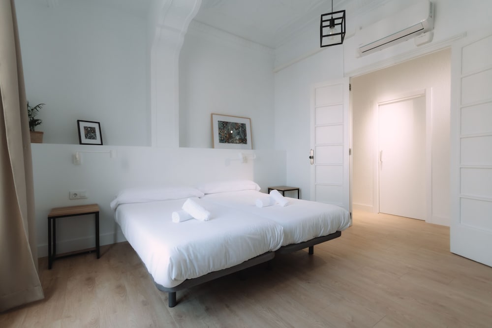 Фото Clink Rooms & Flats