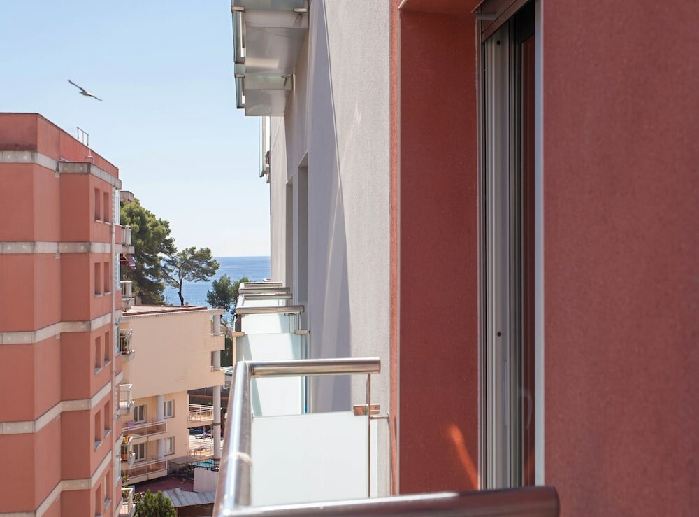 Фото Bed and Go Apartments Lloret