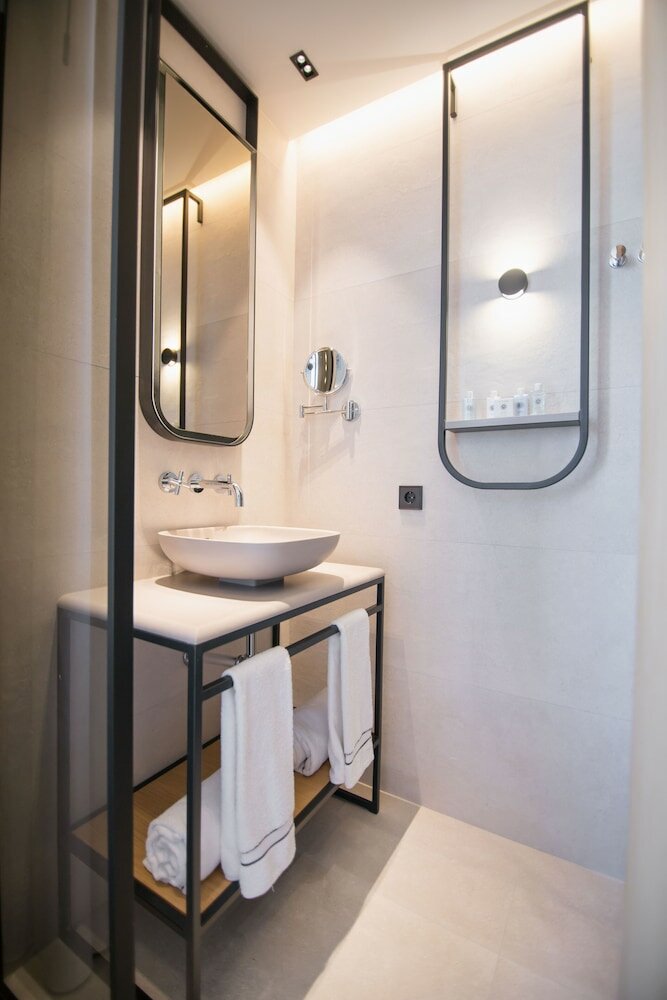 Фото MYR Puerta Serranos