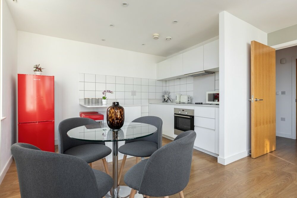 Фото The Bow Apartment