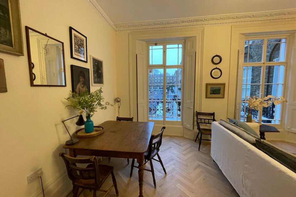 Фото Beautiful & Central 1 Bedroom Flat in Clerkenwell