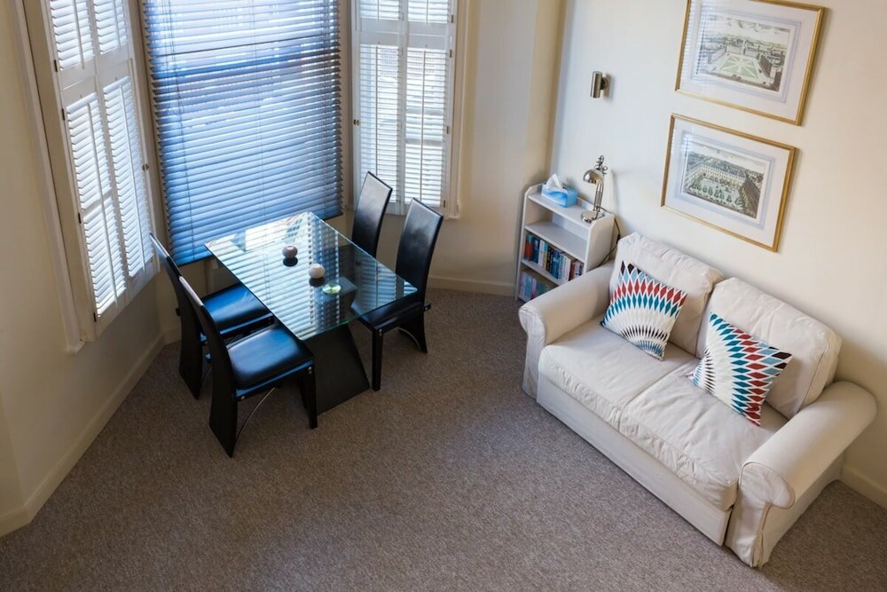 Фото Modern 1 bed Flat in Knightsbridge