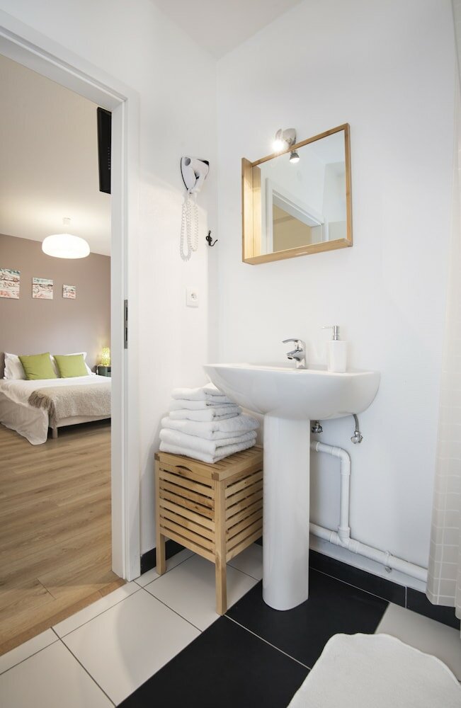 Фото Sarrouge S. A. R. l Le Gabriel