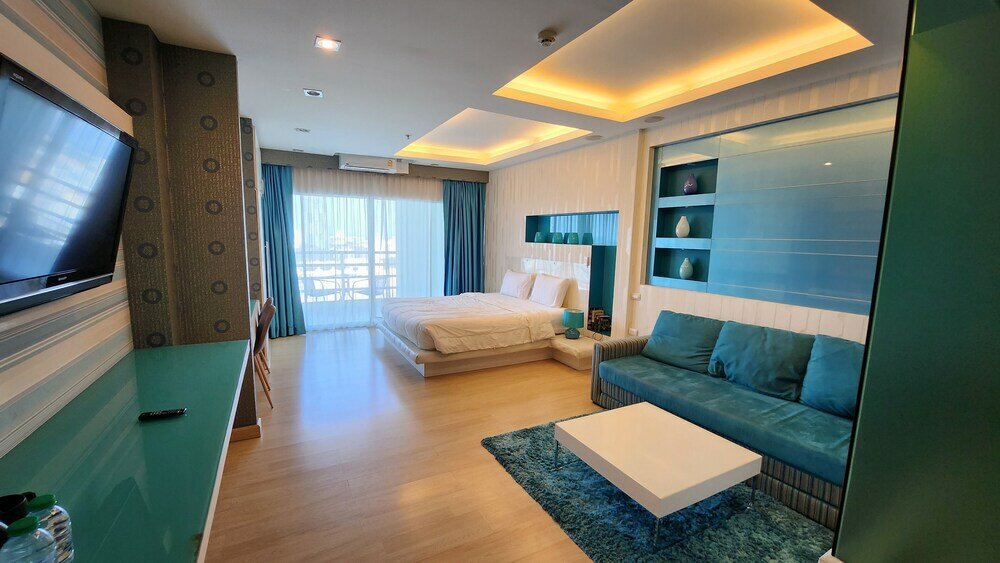 Фото Condo Express View Talay 6
