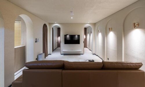 Гостиница Uiwang Hotel Mayotte в Кунпхо