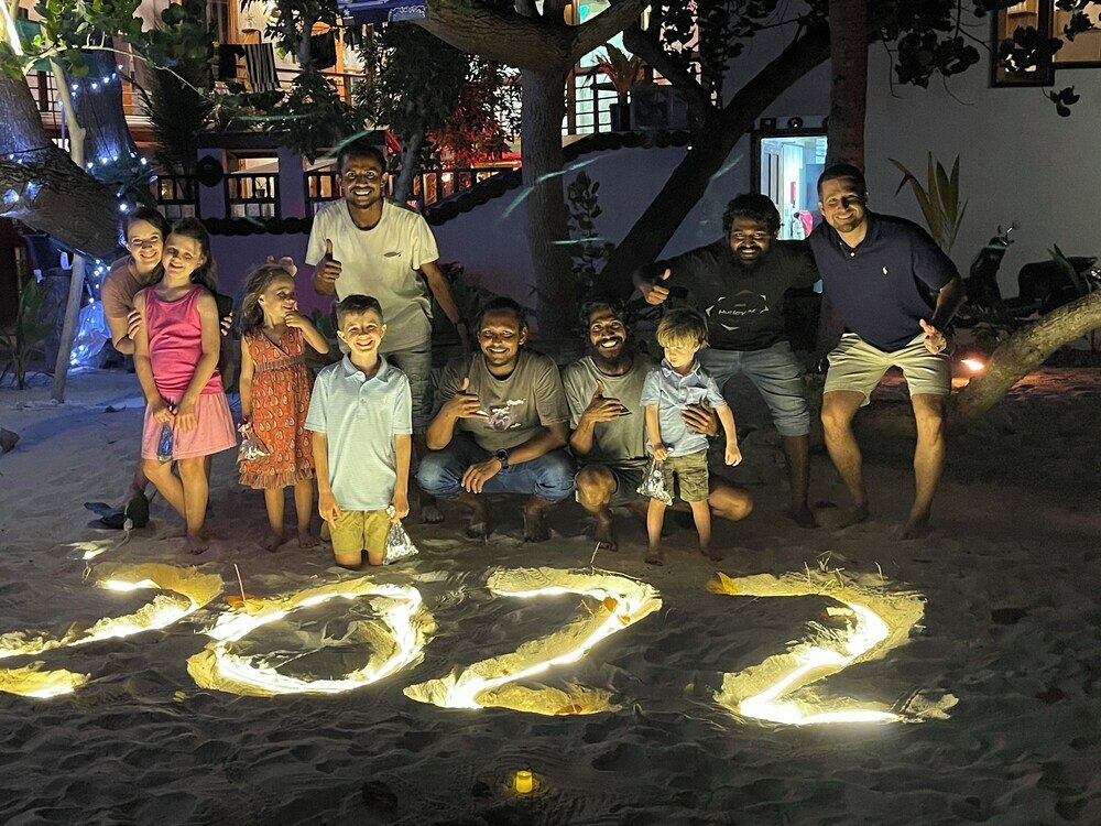 Фото Dhamana Beach