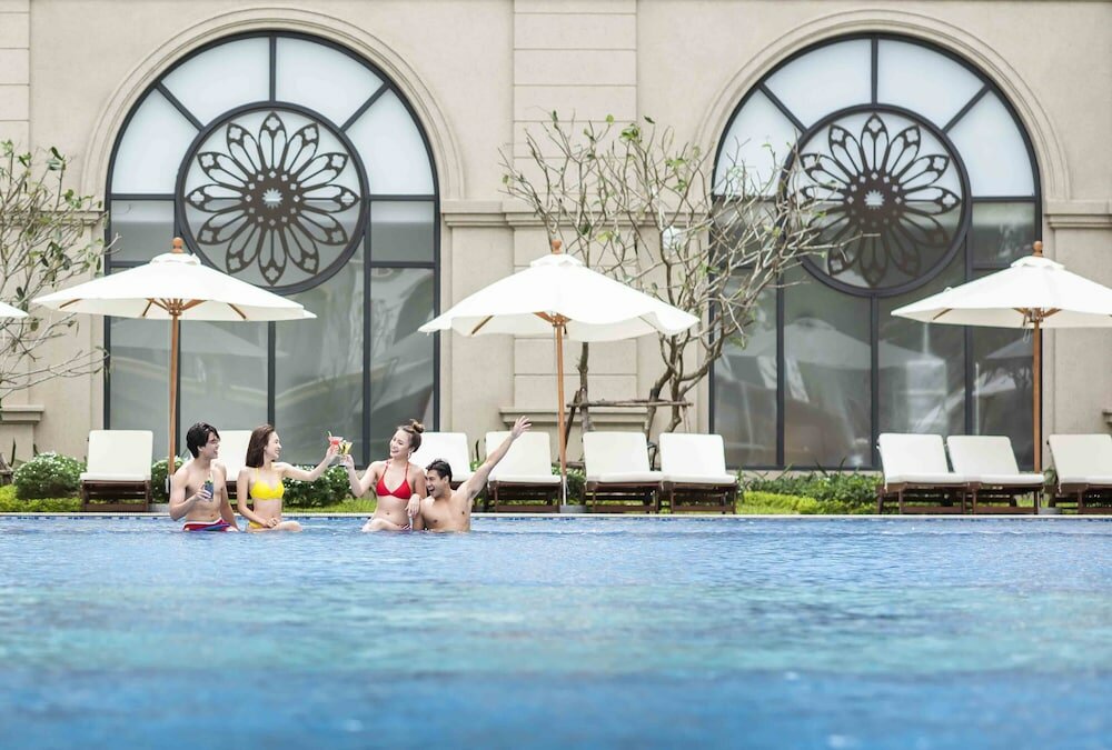 Фото Vinholidays Fiesta Phu Quoc