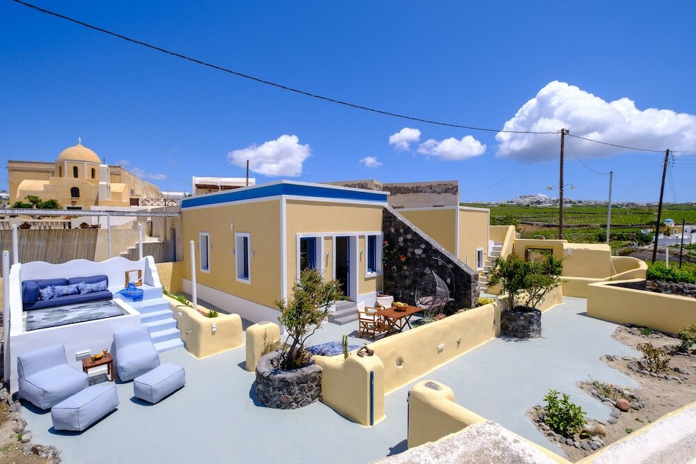 Фото Pasithea Luxury Suites