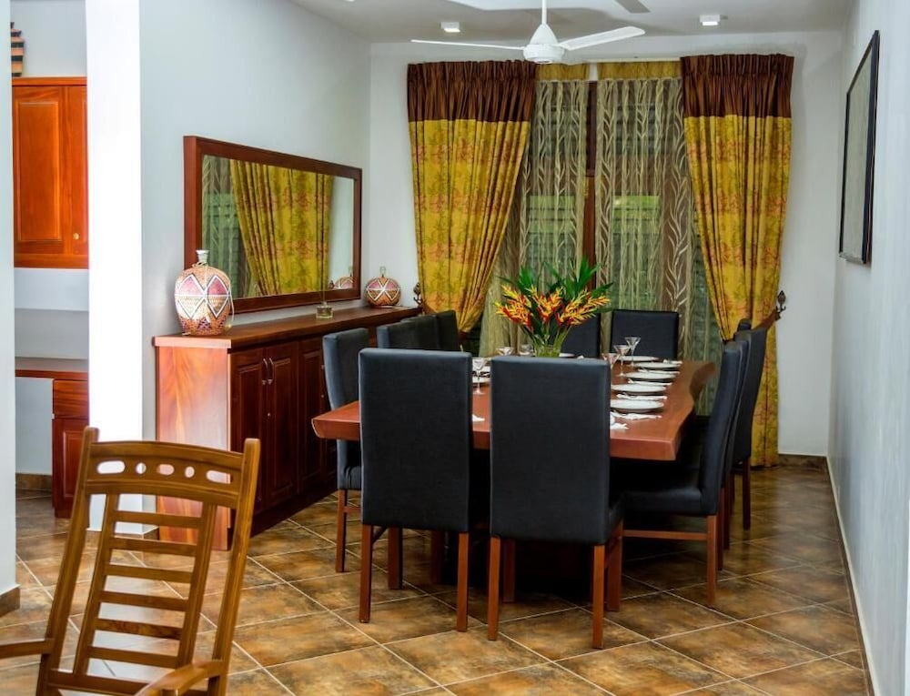 Фото Villa Bonheur