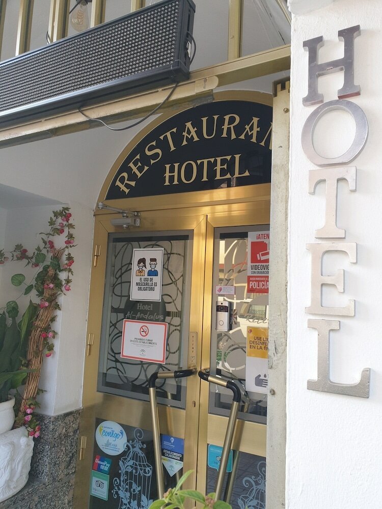 Фото Отель Al-Andalus