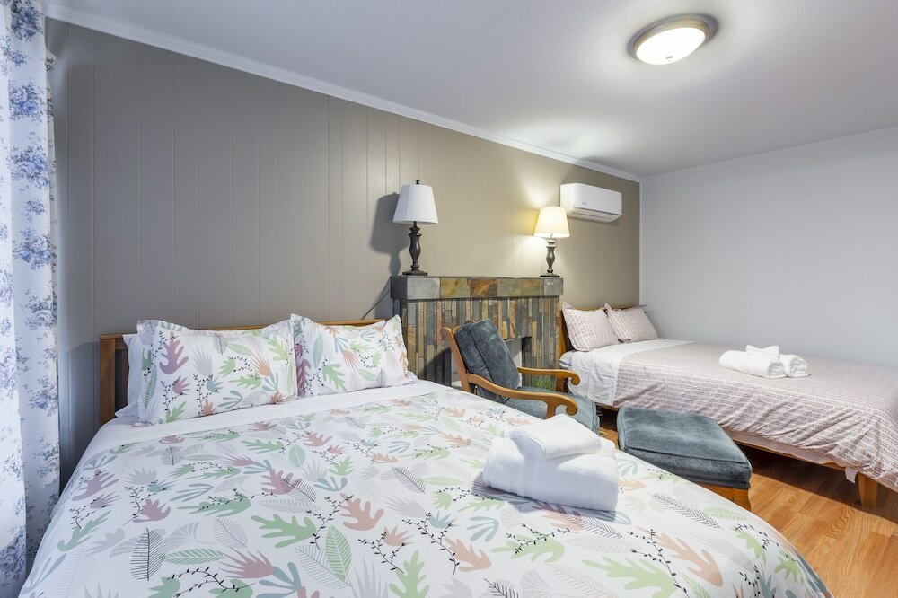 Фото Marbella Lane Duplex Redwood City