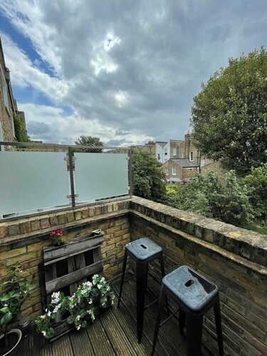 Snug 1bd Flat With Balcony - Stoke Newington