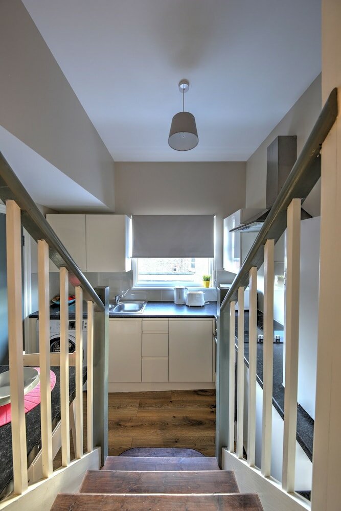 Фото Cj8 Medium Studio