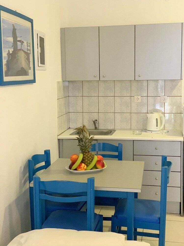 Фото Kassavetis Center - Hotel Studios & Apartments