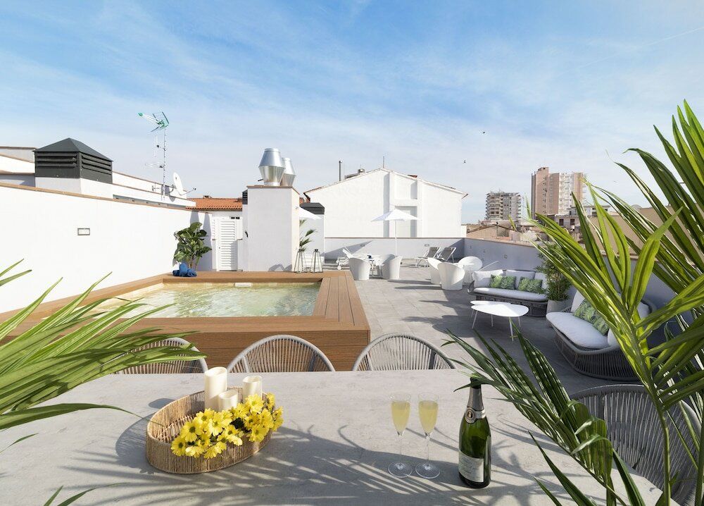 Фото Calafell Home Apartments