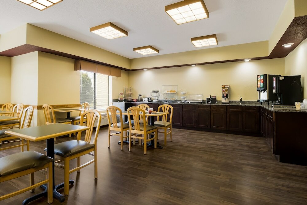 Фото Red Roof Inn South Bend - Mishawaka