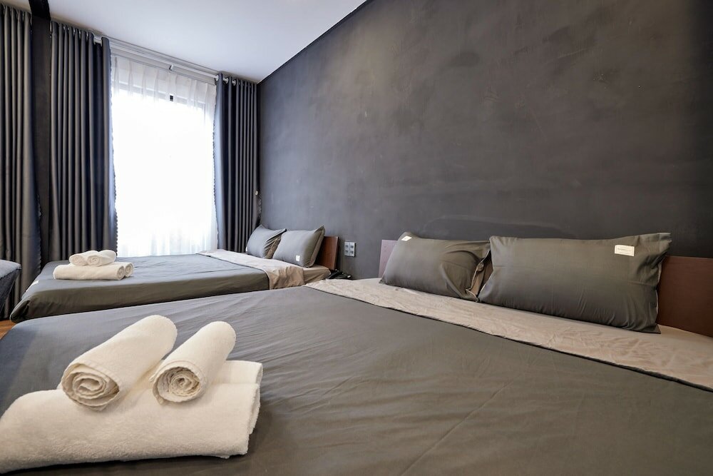 Фото The Garden Capsule Hotel