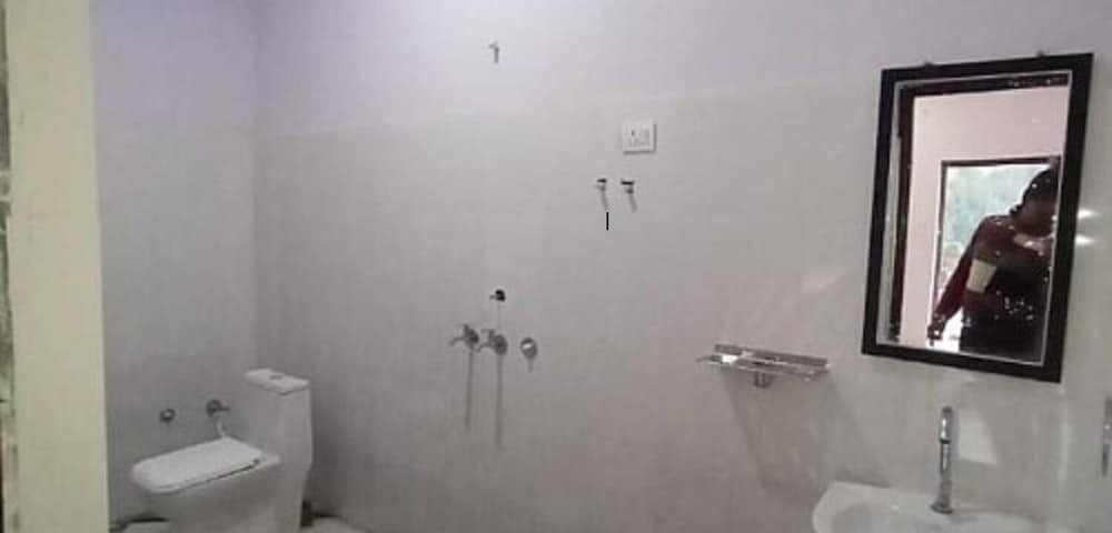 Фото Chopta Himrab Resort