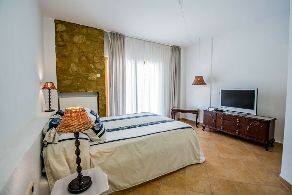 Фото Halu! Luxury Villa with Private Pool