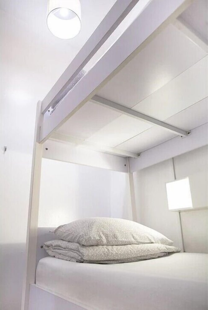 Фото K Hotel Aliwal - Hostel