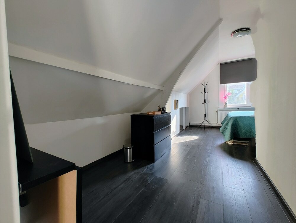 Фото The Diesel Bed and Breakfast