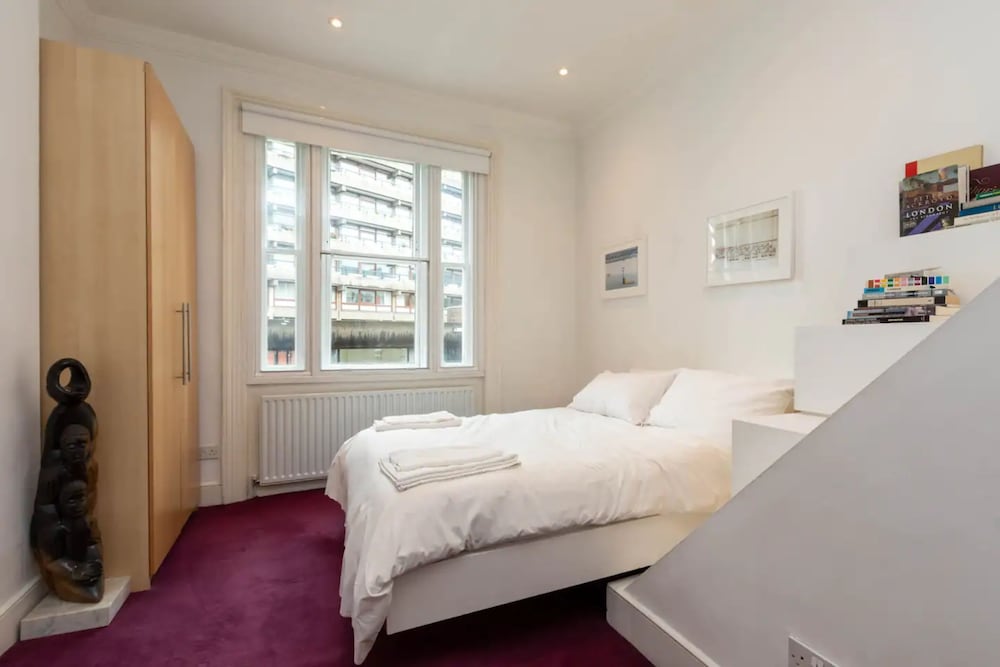 Фото 2 Bedroom 2 Bathroom Victorian Maisonette in Barbican