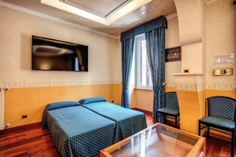 Фото Hotel Verona