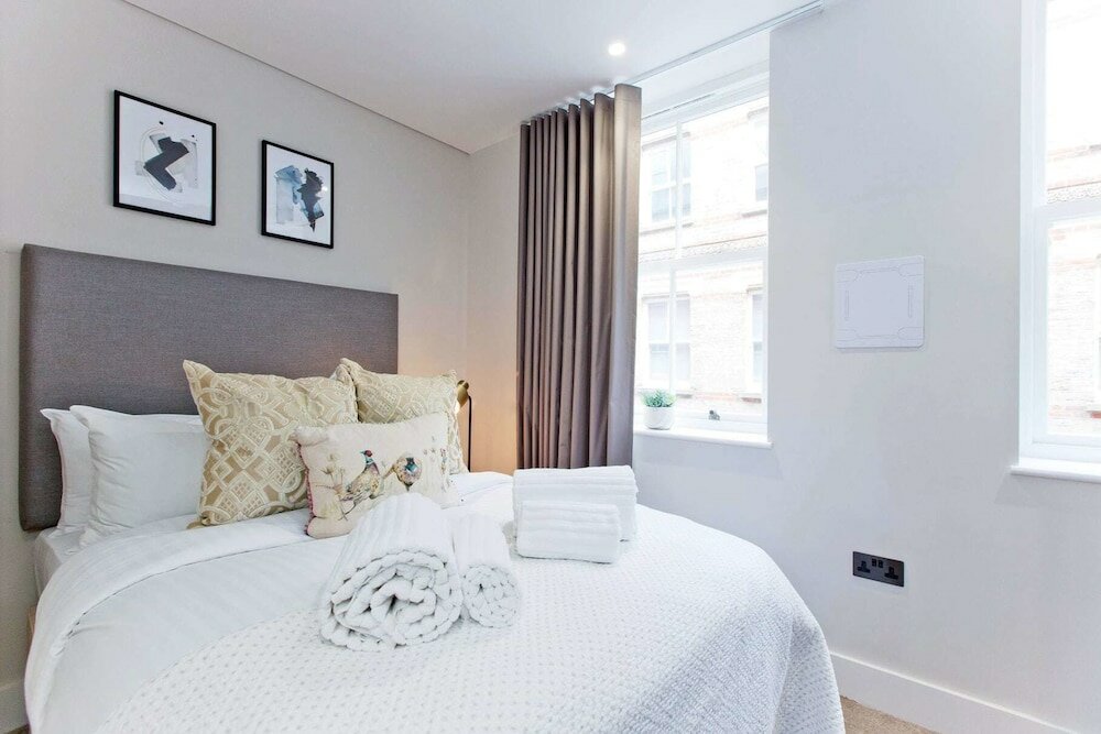 Фото Luxury 2 bed with lift ac and concierge