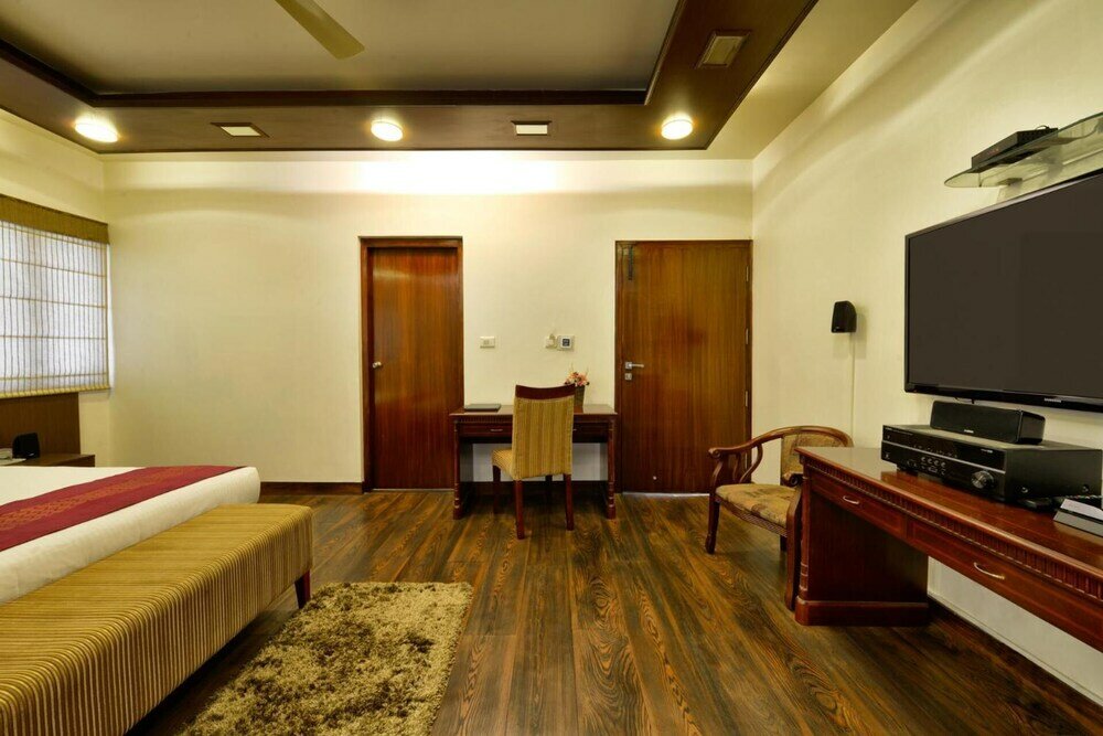 Фото Pleasant Boulevard MG Road