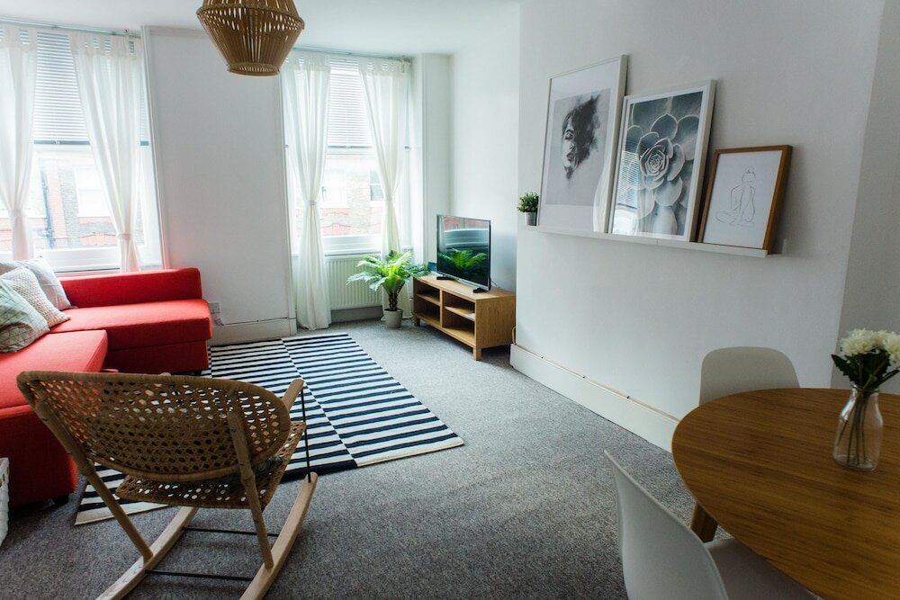 Фото Baker Street Apartments by Allô Housing