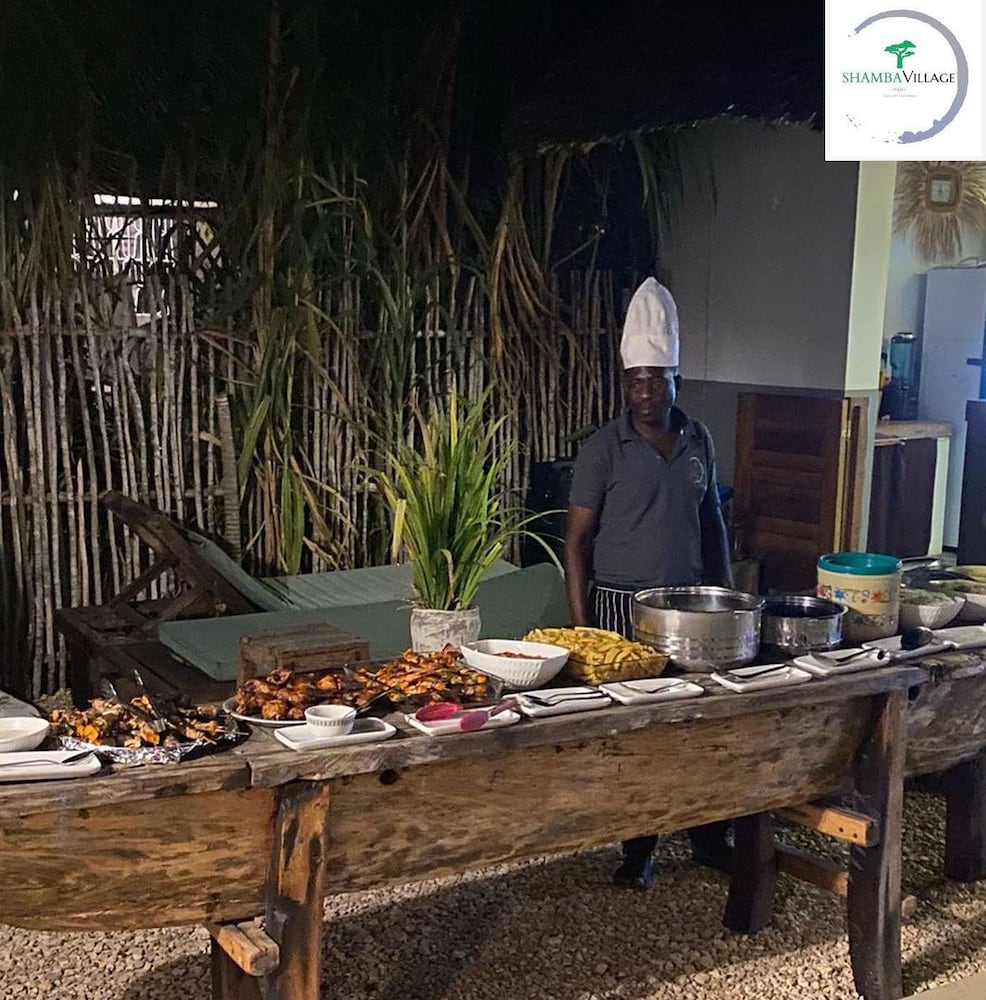 Фото Shamba Village Hotel