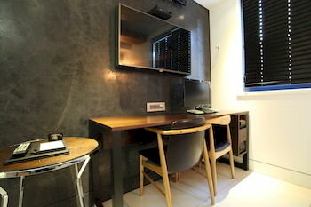 Фото H Avenue Hotel Gangnam Yeoksam