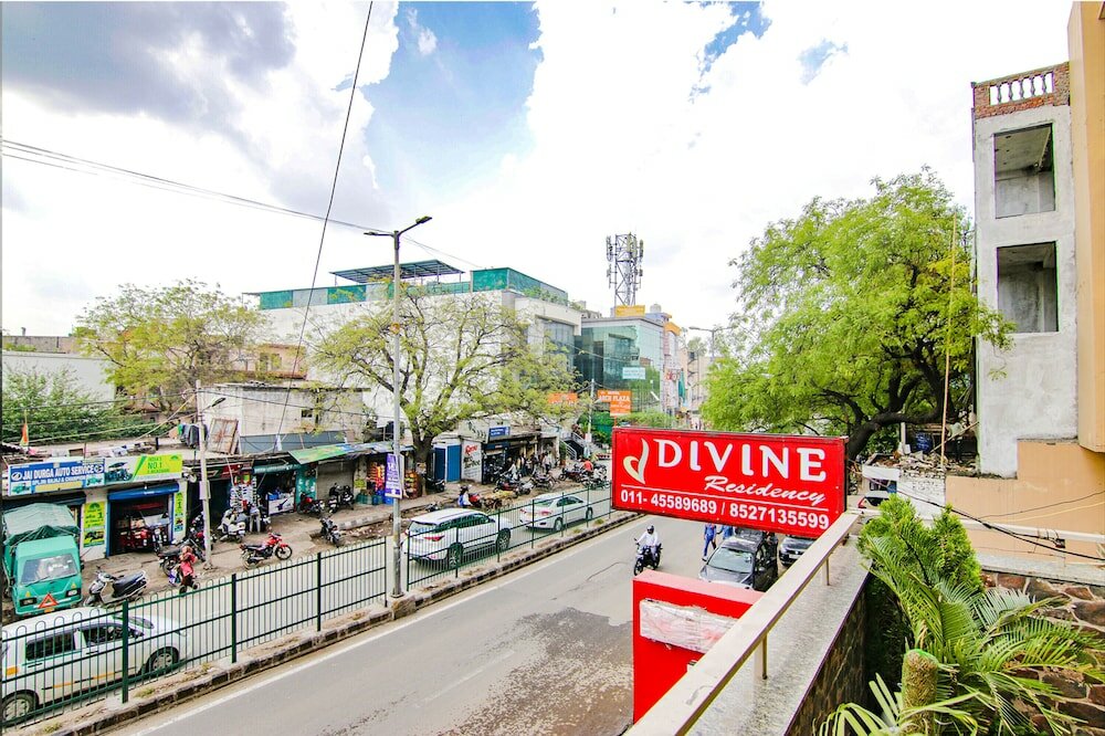 Фото Fabexpress The Divine Residency