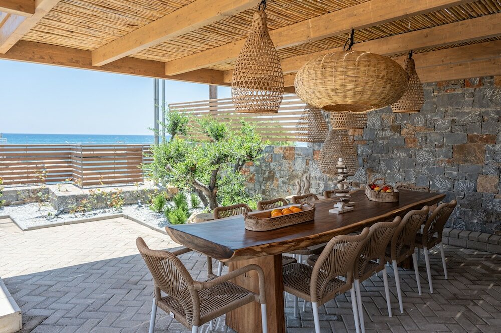 Фото Mneme Suites & Villas