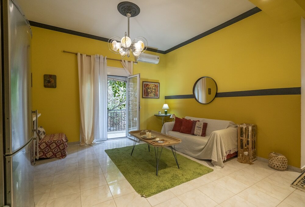 Фото Lamda Vintage Apartment