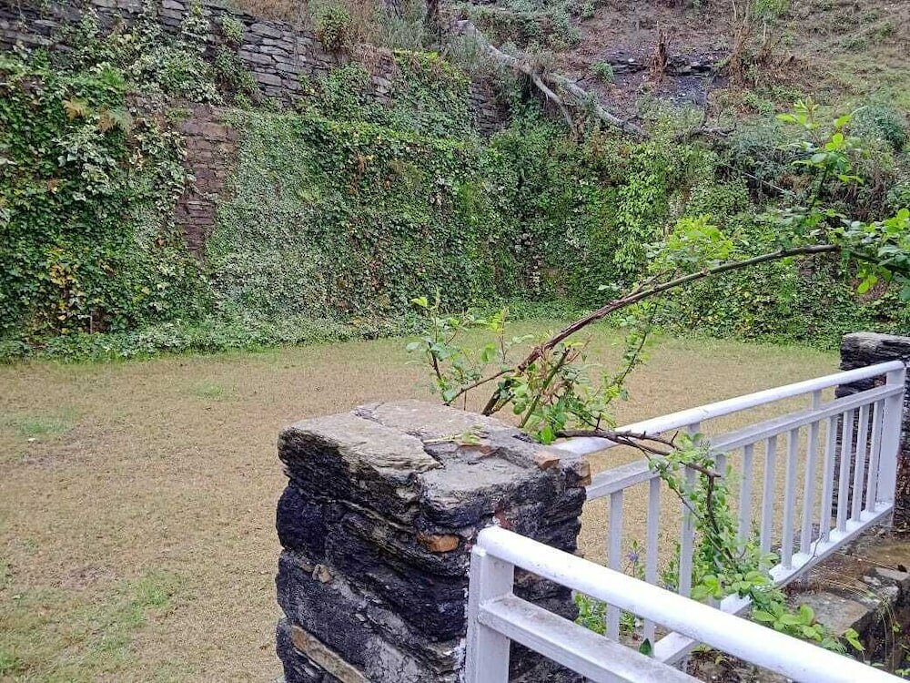 Фото The Himalayan Lodge